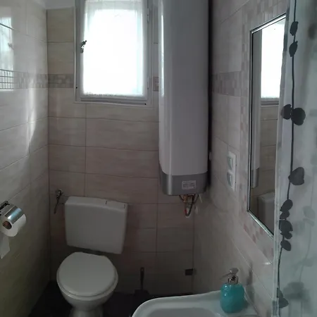 Velencei Kucko Appartement *